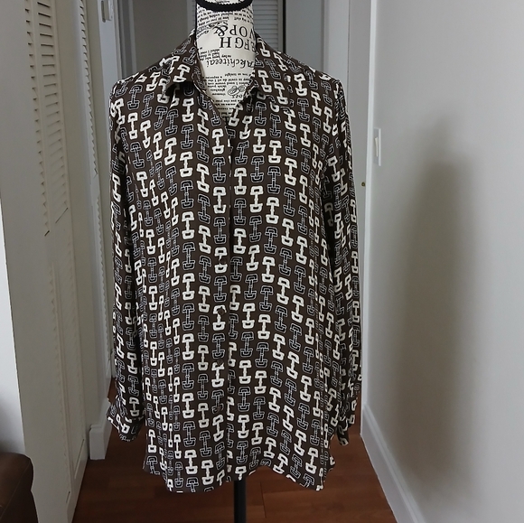 L'AGENCE Tops - L'AGENCE NINA BUCKLE PRINT SILK BLOUSE IN CARAFE/IVORY‎ BUCKLE